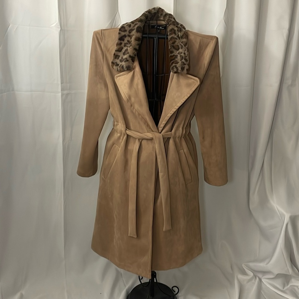 Beige animal print collar soft suede-like pant coat